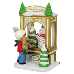 Hallmark Christmas Window 2023 Exclusive Ornament