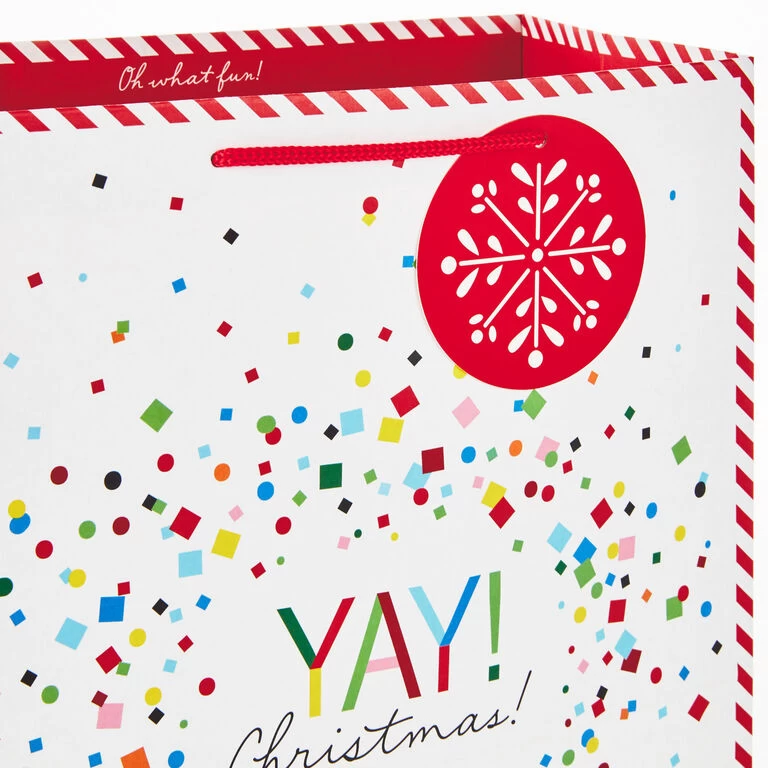 Hallmark Merry And Bright 8-Pack Christmas Gift Bags, Assorted Sizes And Designs - Image 4